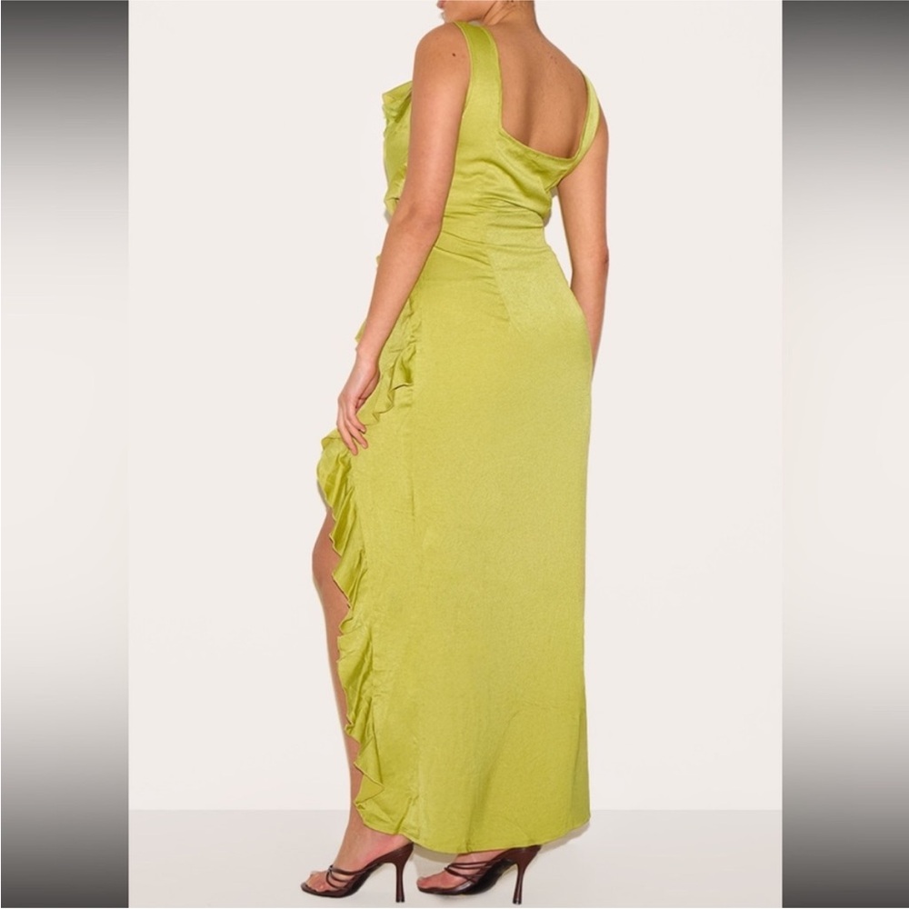 PrettyLittleThing Lime Green Ruffle Midi Dress - Picture 5 of 12